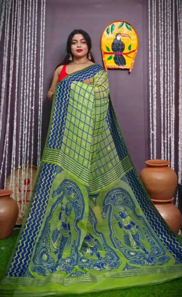 light green and blue taat